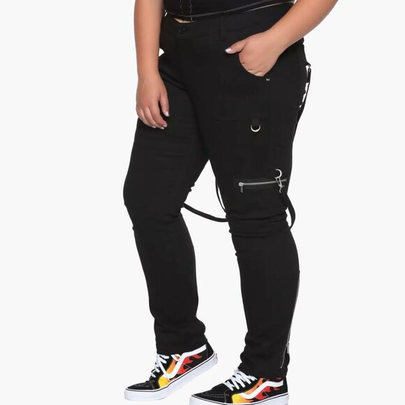 NEW Hot Topic Royal Bones Strap Black Skinny Pants Sz 18 Plus Y2K Goth Punk Emo - Picture 1 of 9